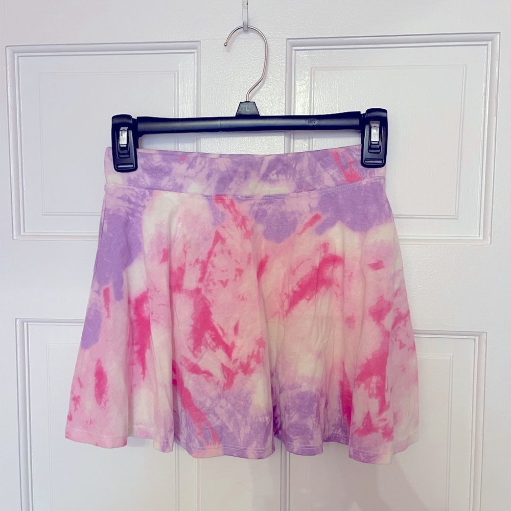 Children’s Place - Skorts size 10-12 - White, pink and purple